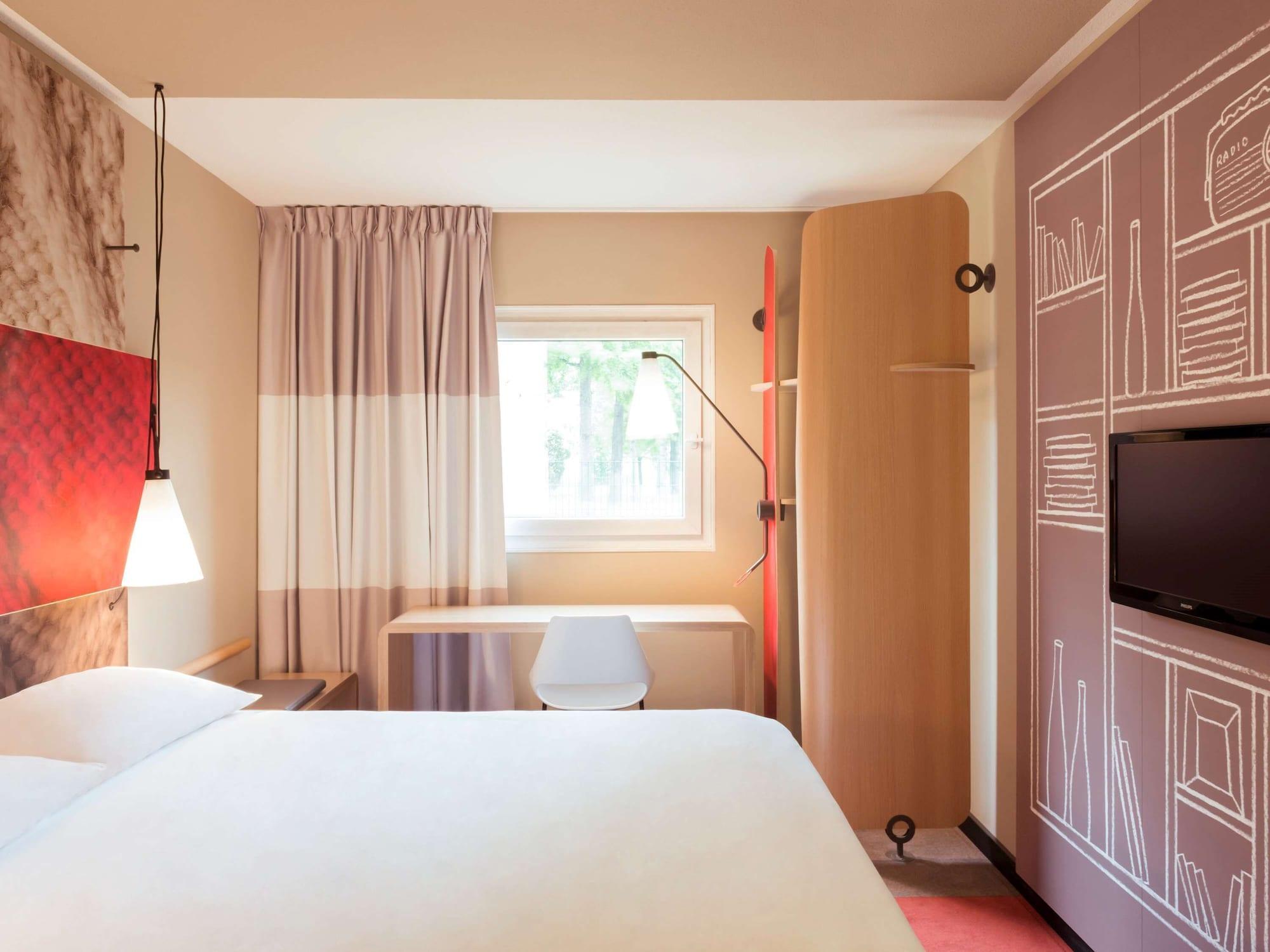 Hotel Ibis Sion Exterior foto