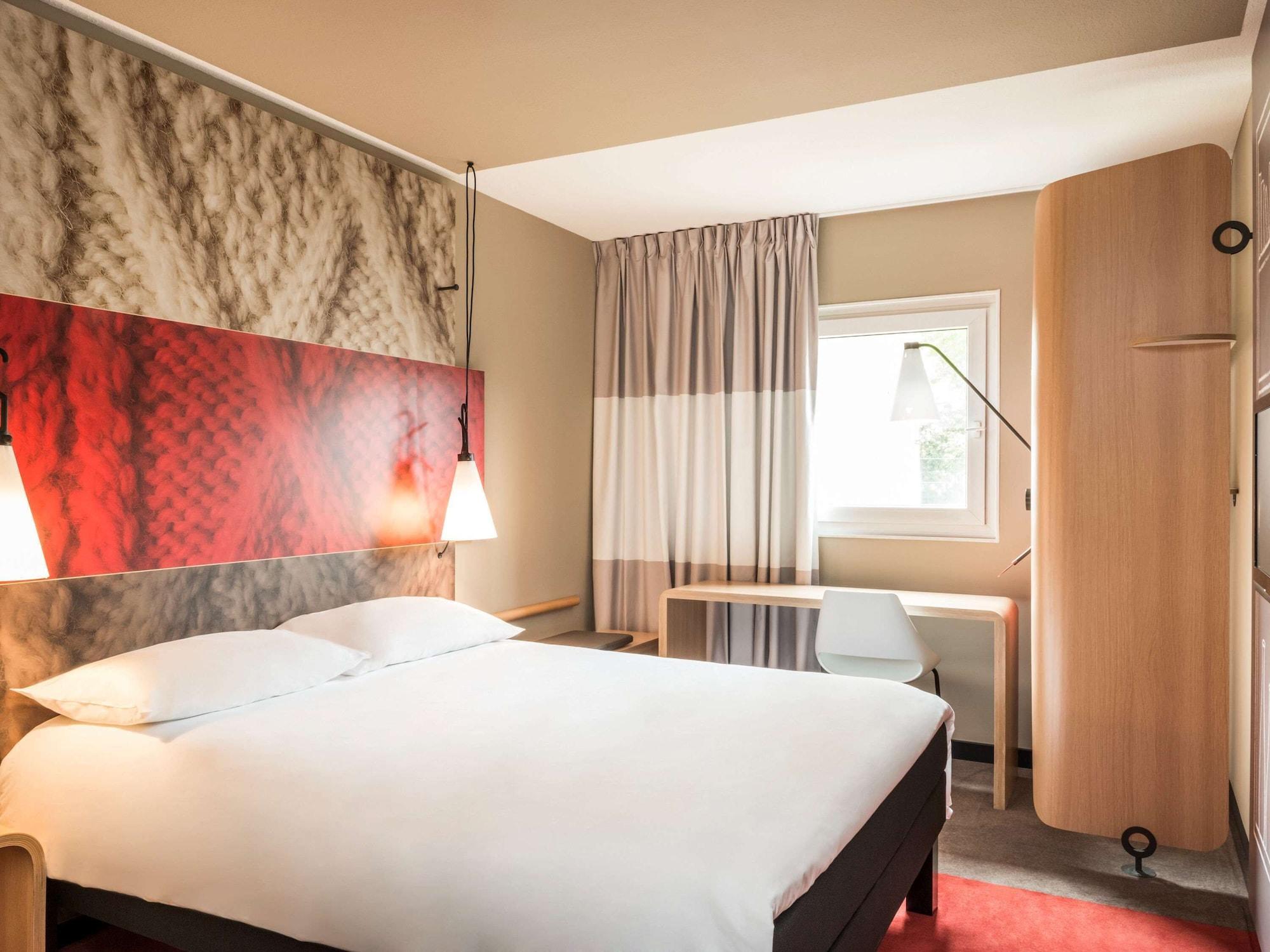 Hotel Ibis Sion Exterior foto