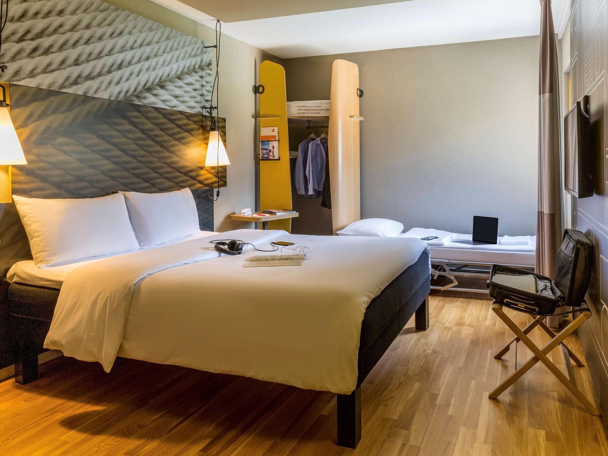 Hotel Ibis Sion Exterior foto